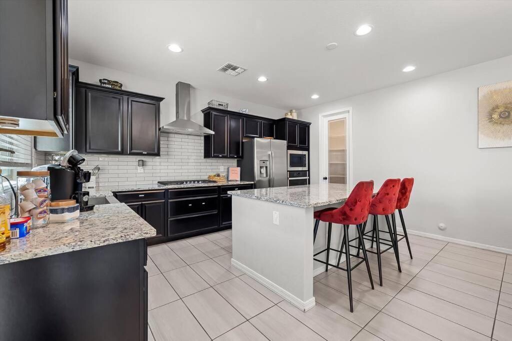 Family Vacation Home Maricopa Bagian luar foto