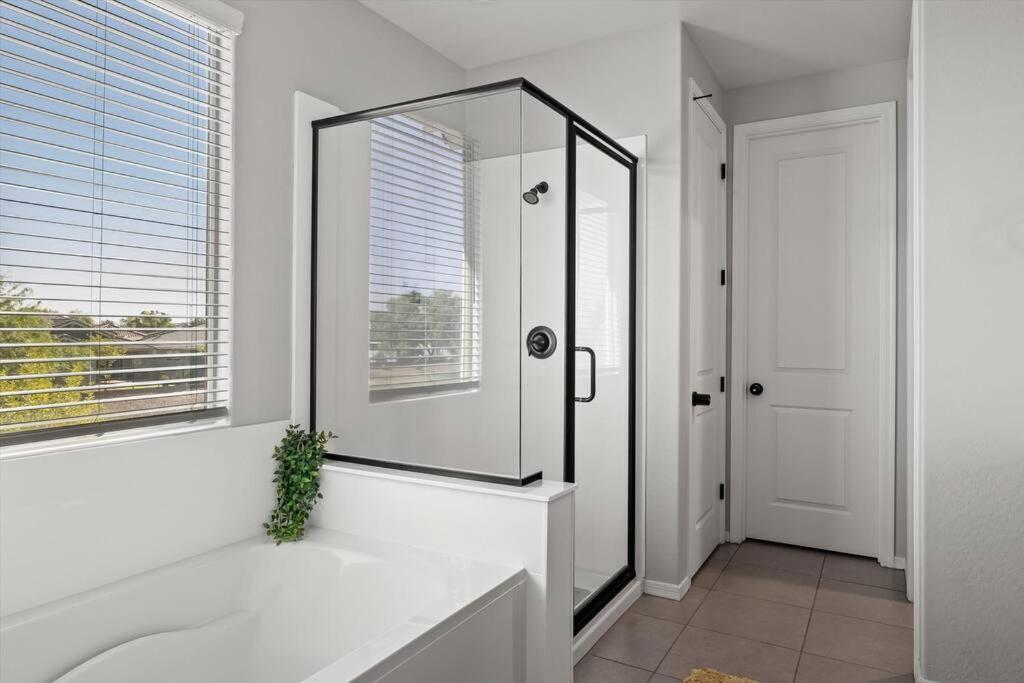 Family Vacation Home Maricopa Bagian luar foto