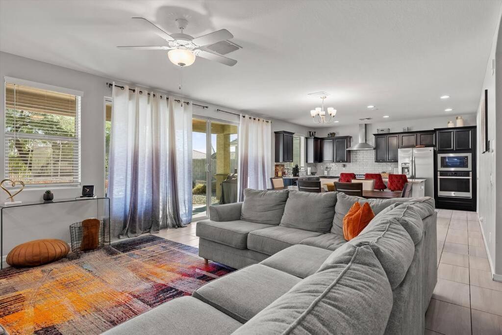 Family Vacation Home Maricopa Bagian luar foto